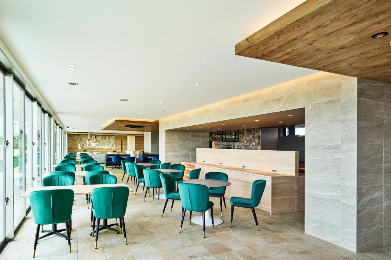 Watermark Hotel Okinawa Miyakojima المظهر الخارجي الصورة